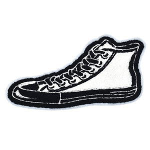 Sneaker Shoe in Multicolor Chenille Patch